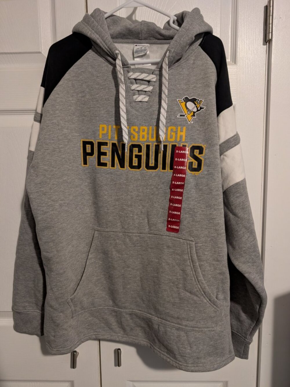 XL Pittsburg Penguins Hoodie - New with Tags